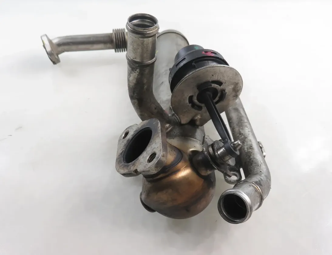 SEAT Ibiza 4 generation (2008-2017) EGR køler 03G131512AA 33928642