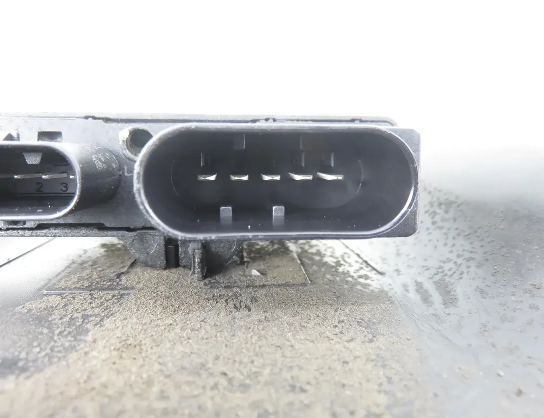 VOLKSWAGEN Variant VII TDI (2014-2024) AdBlue Tank 5Q0131877F 35060968