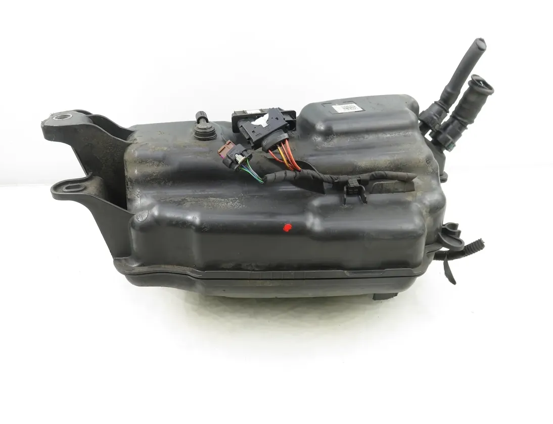 VOLKSWAGEN Variant VII TDI (2014-2024) AdBlue Tank 5Q0131877F 35060968