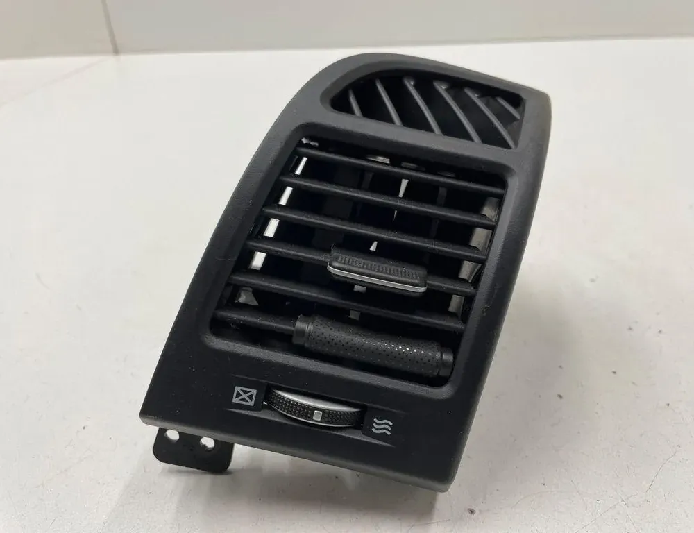 HYUNDAI Santa Fe CM (2006-2013) Dashboard luftventiler 974902B000,U042238 34098218