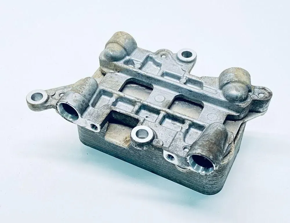 VOLKSWAGEN Touareg 2 generation (2010-2018) Oliekøler 7P0317037 30687938