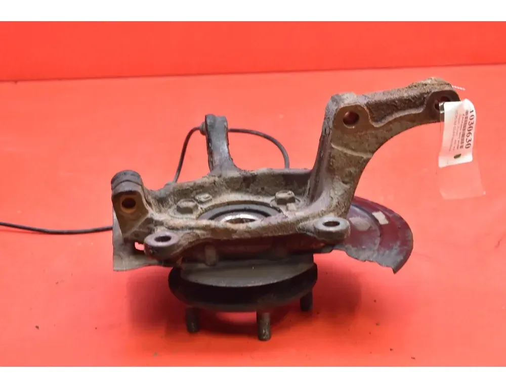 NISSAN X-Trail T31 (2007-2014) Venstre baghjulsnav 33131776