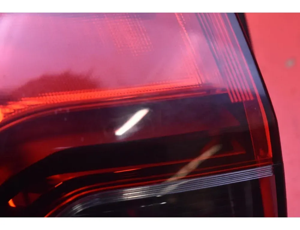 OPEL Zafira C (2012-2016) Venstre baglygte 39033312 33474130