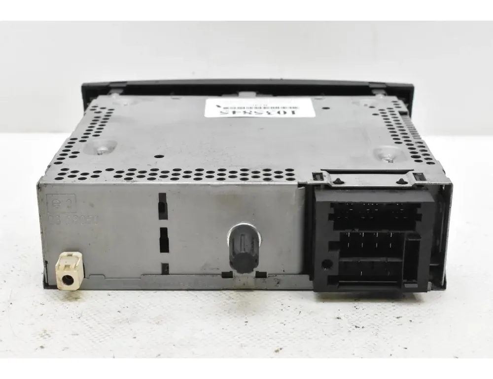 RENAULT Clio 5 generation (2019-2023) Musikafspiller med GPS 281150038R 33504146