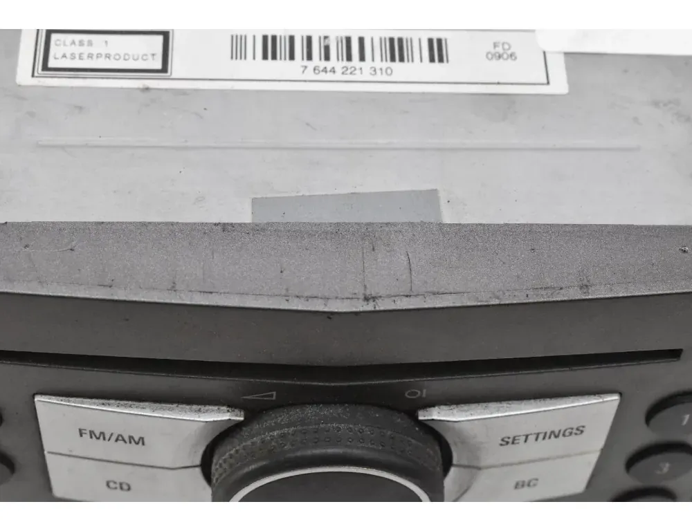 OPEL Zafira B (2005-2010) Musikafspiller med GPS 13190856 33525917