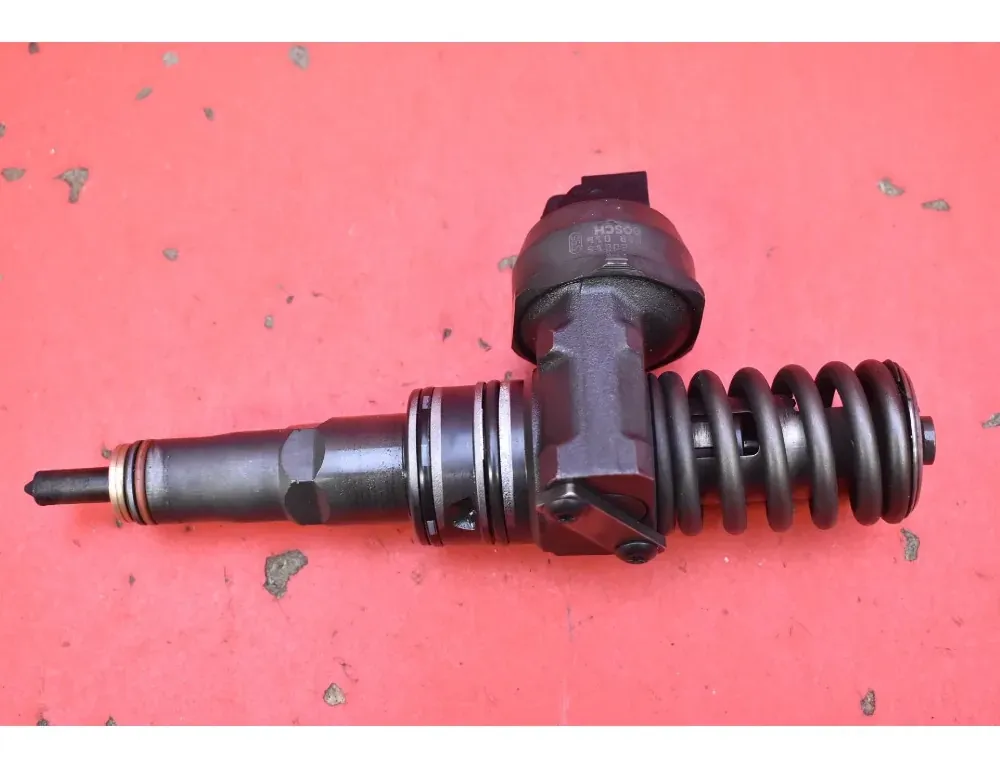 VOLKSWAGEN Golf Plus 1 generation (2004-2009) Brændstofinjektor 038130073AG 35102612