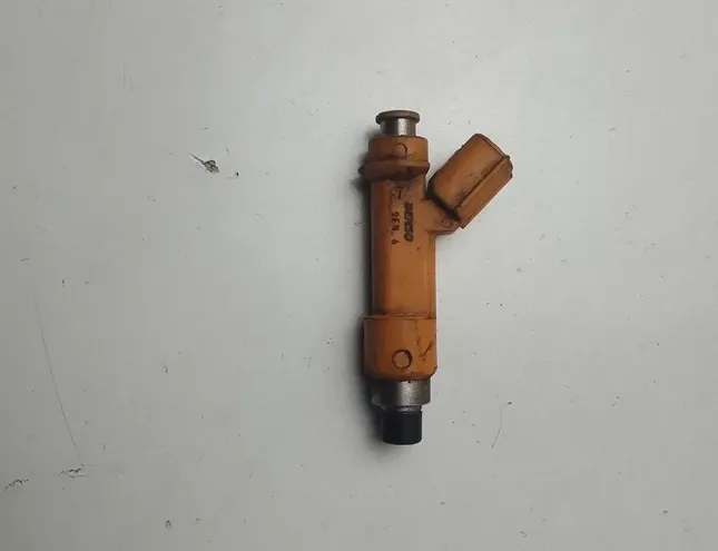 TOYOTA iQ 1 generation (2008-2020) Brændstofinjektor 042092628,2325040020 27959315