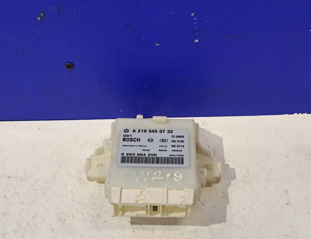 MERCEDES-BENZ CLS-Class C219 (2004-2010) PDC parkeringsafstandskontrolenhed A2195450732 33507395