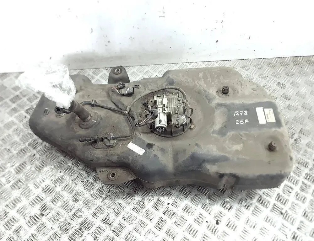MERCEDES-BENZ M-Class W166 (2011-2015) AdBlue Tank A1664706001,0444050081 31987975