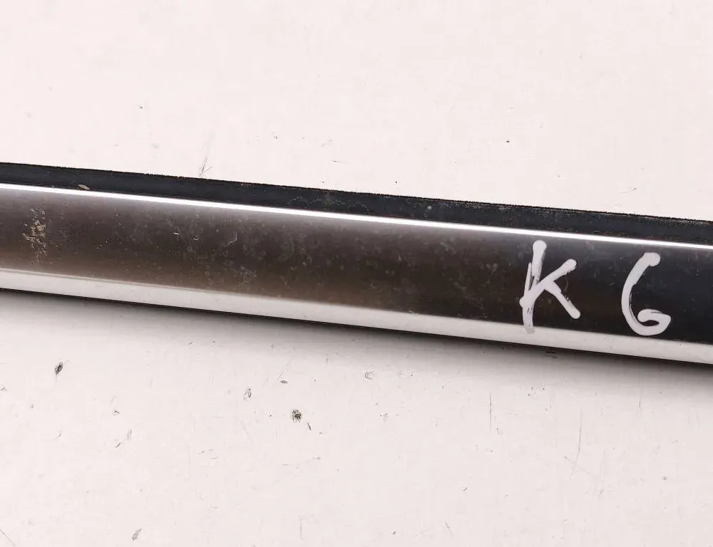 AUDI Q3 F3 (2018-2024) Bageste venstre dør vinduesliste 33334924