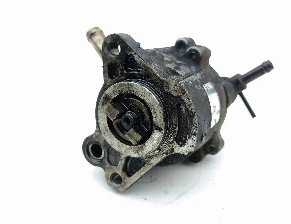 TOYOTA RAV4 2 generation (XA20) (2000-2006) Vakuum pumpe 33335280