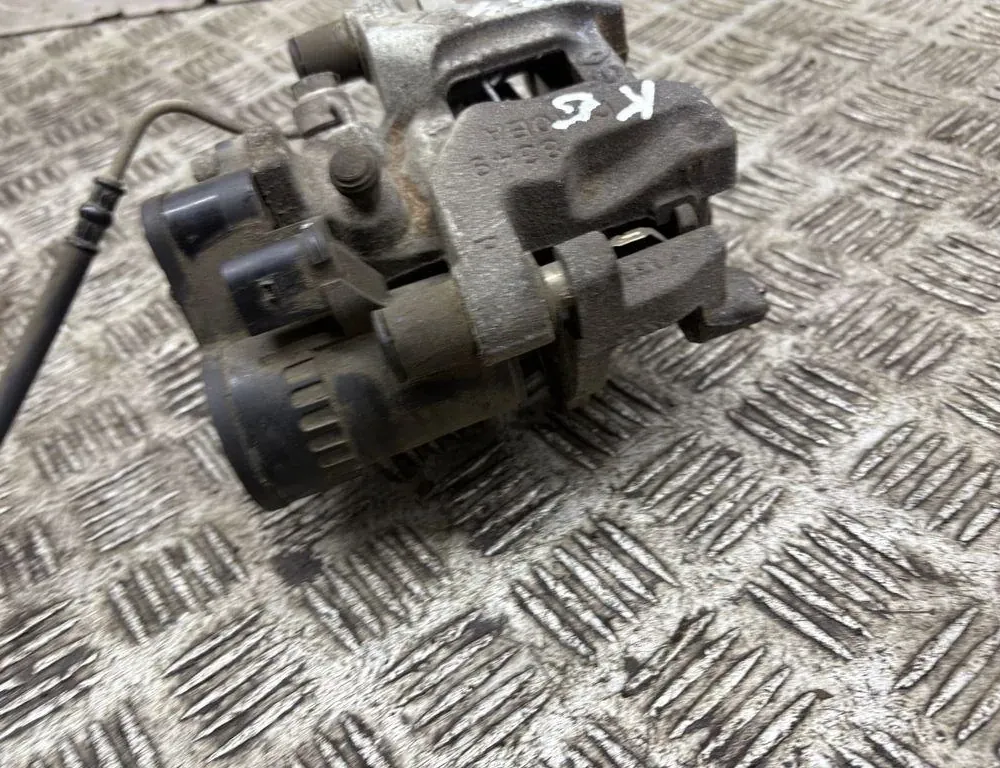 RENAULT Captur 2 generation (2019-2023) Bremsekaliber venstre bag 440108549R 33447196