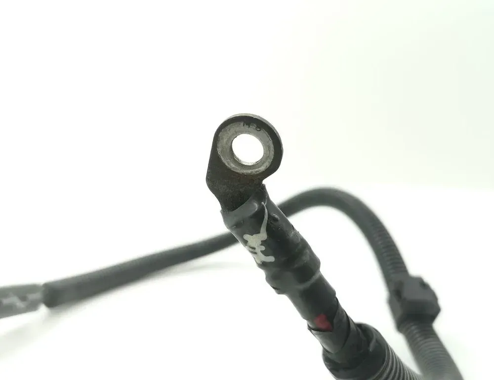 TOYOTA Yaris 2 generation (2005-2012) Positivt batterikabel 8282320080 35101141