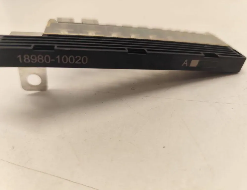 HYUNDAI Santa Fe DM (2012-2020) Andre kontrolenheder 1898010020 33329801