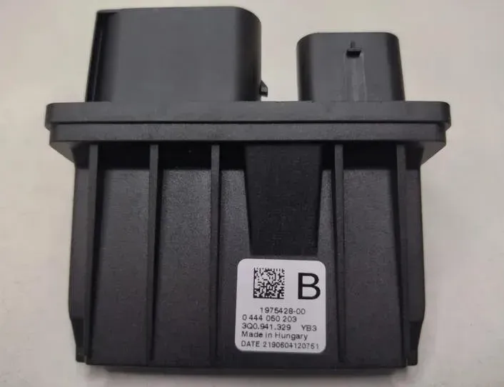 VOLKSWAGEN Passat B8 (2014-2023) AdBlue kontrolenhed 3Q0941329 27457551