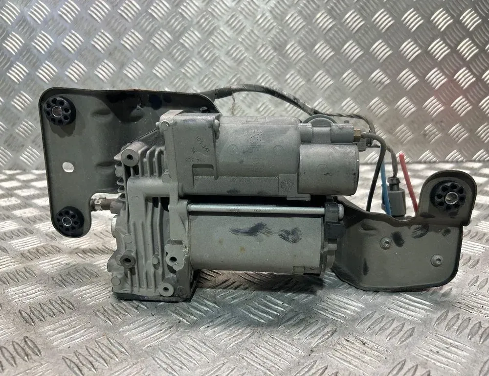 BMW X5 E70 (2006-2013) Suspensionskompressor EBLV0514 35022809