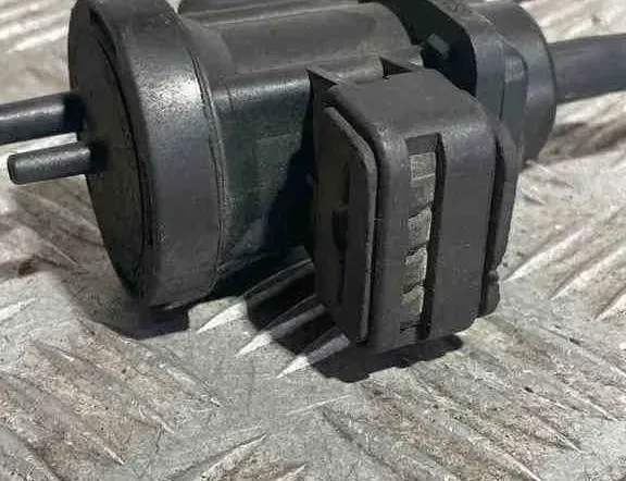 MERCEDES-BENZ M-Class W163 (1997-2005) Magnetventil 0005450427,A0005450527,0005450527,A0005450427,000545527 32453888