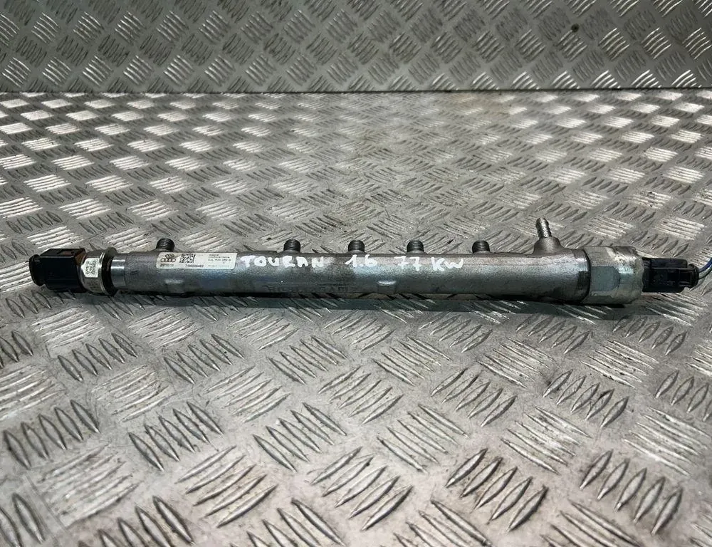 VOLKSWAGEN Touran 1 generation (2003-2015) Brændstofskinne 03L130089B 33502041