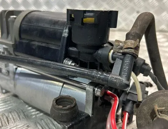 MERCEDES-BENZ E-Class W211/S211 (2002-2009) Suspensionskompressor 34058830