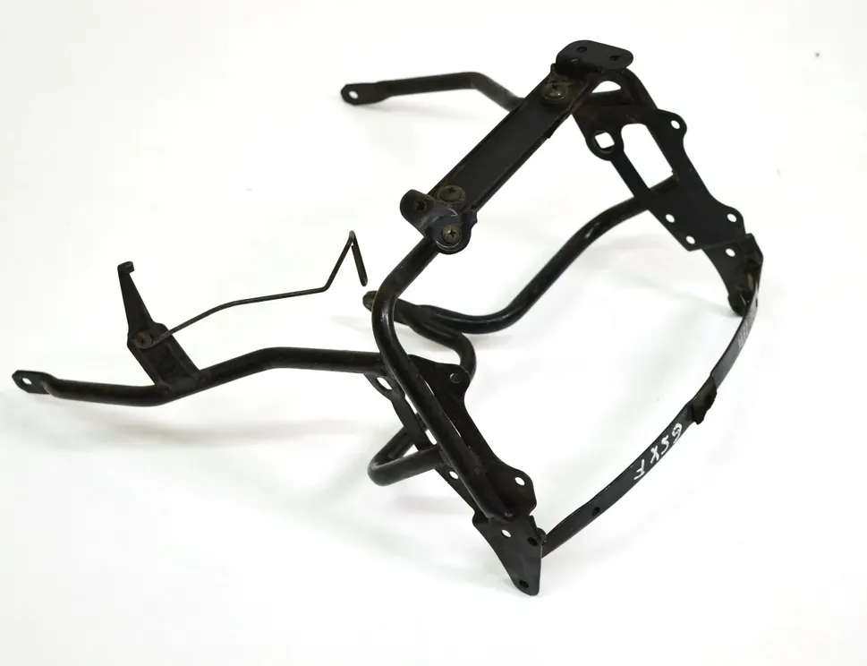 SUZUKI GSX Frontbeslag forlygtemontering 1772497