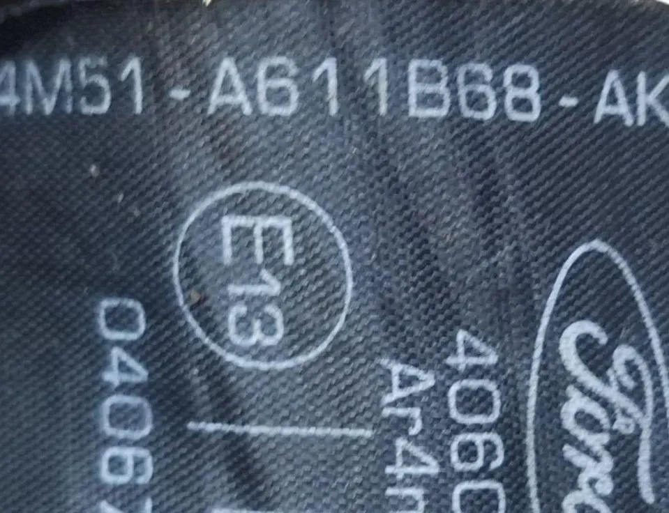 FORD Kuga 1 generation (2008-2013) Bagerste venstre sikkerhedssele 4M51A611B68AK 33502297