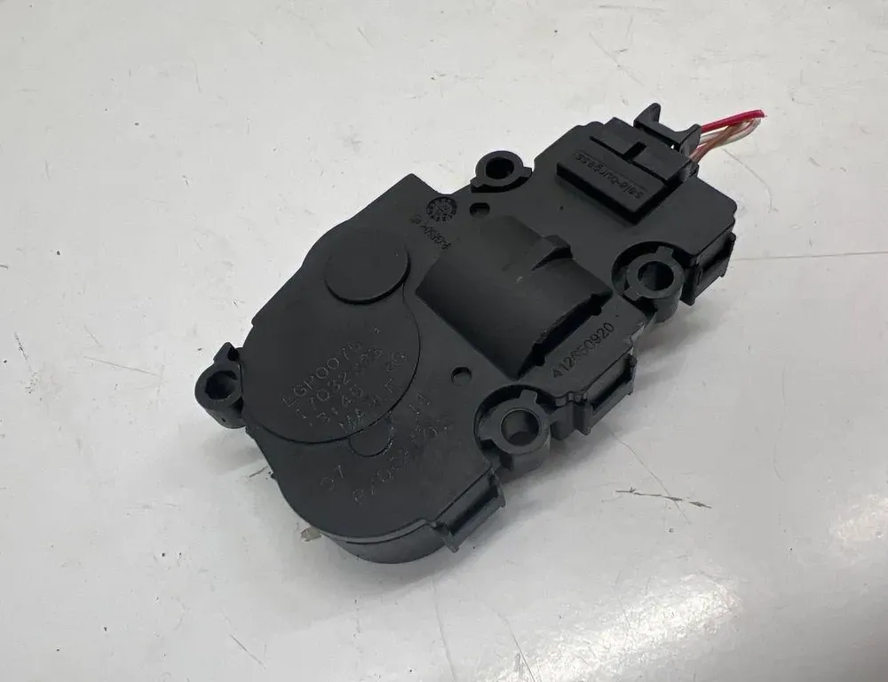 MERCEDES-BENZ GLE W167 (2019-2024) Kabinevarmer klapmotoraktuator EGP0075 33496910