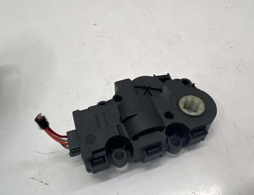 MERCEDES-BENZ GLE W167 (2019-2024) Kabinevarmer klapmotoraktuator EGP0075 33500479