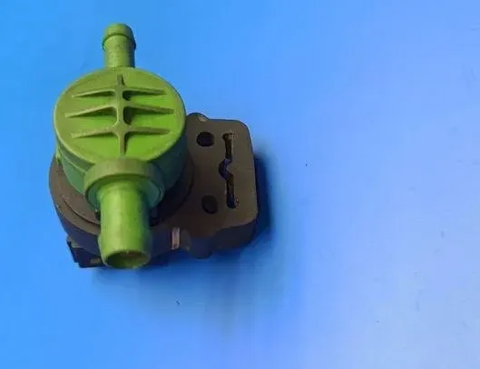 MERCEDES-BENZ C-Class W203/S203/CL203 (2000-2008) Vakuum ventil 0004703893 21202318