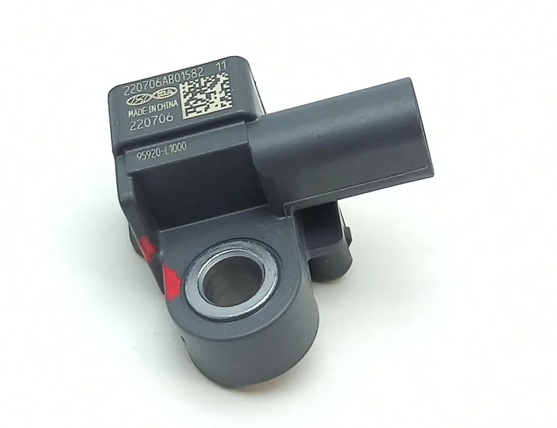 HYUNDAI IONIQ 5 1 generation (2021-2023) Forreste venstre stødsensor 95920L1000 30246353