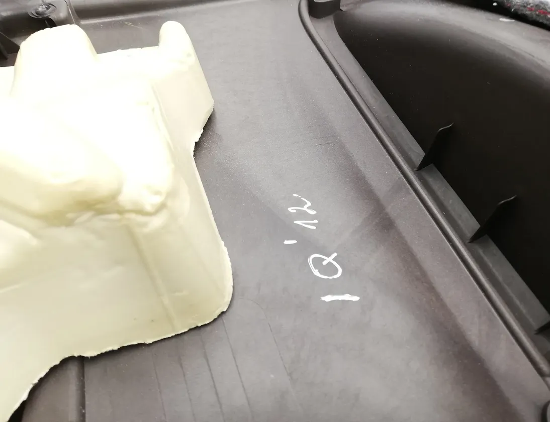 TOYOTA iQ 1 generation (2008-2020) Forreste højre dørpanel 14533142