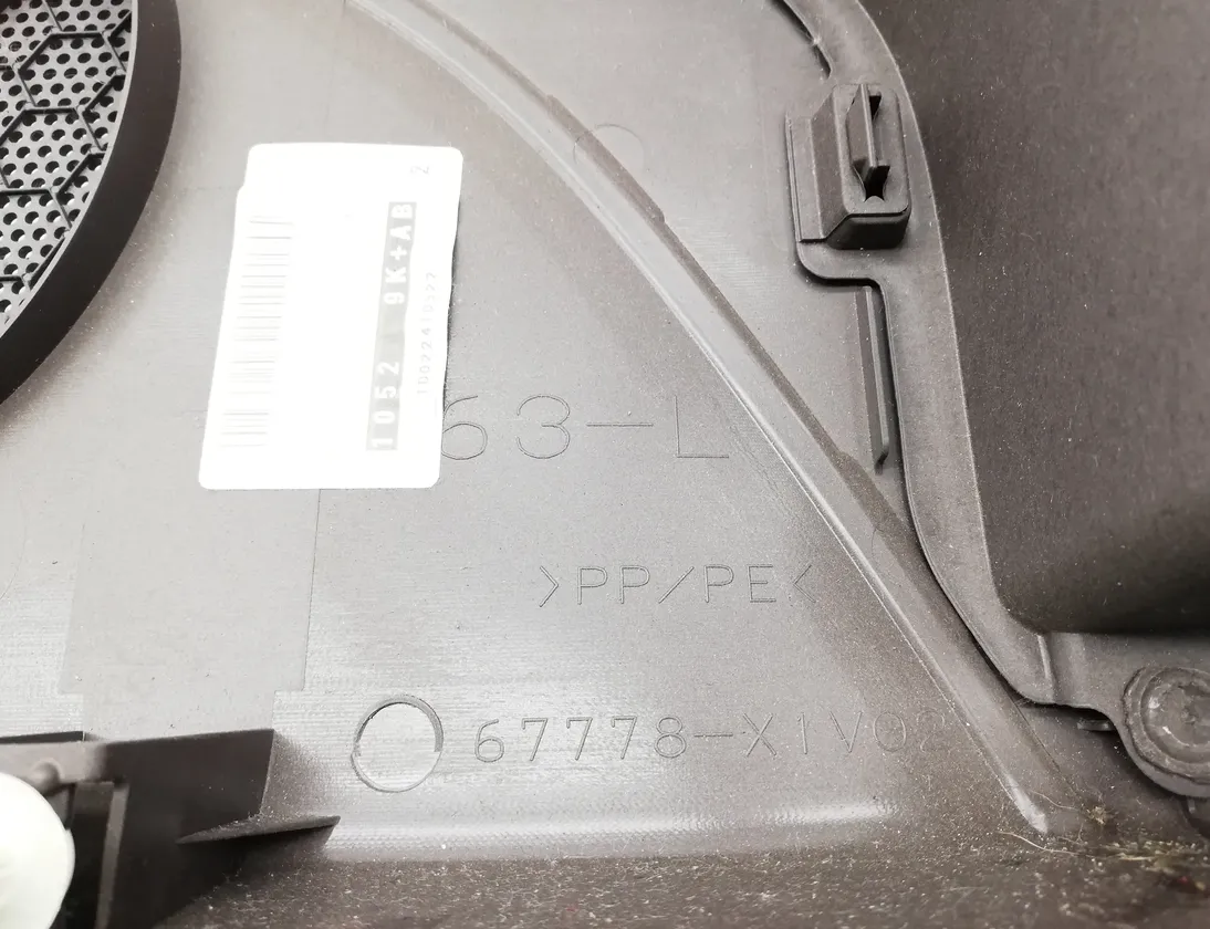 TOYOTA iQ 1 generation (2008-2020) Forreste venstre dørpanel 67778-X1V02 14533155