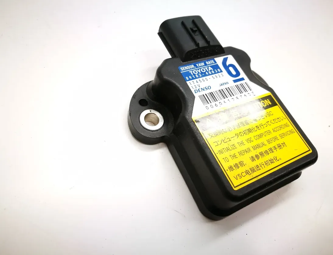 TOYOTA RAV4 3 generation (XA30) (2005-2012) Accelerationssensor 89183-48030 3782695