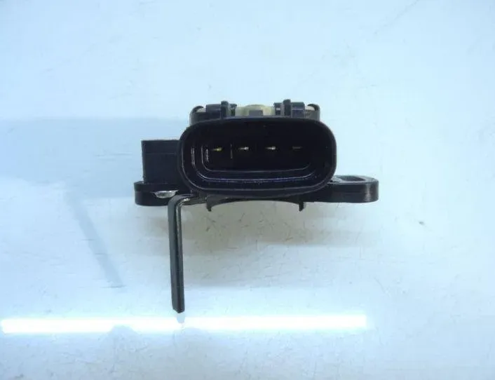 TOYOTA Prius 3 generation (XW30) (2009-2015) Andre kontrolenheder 8951047020 25726031