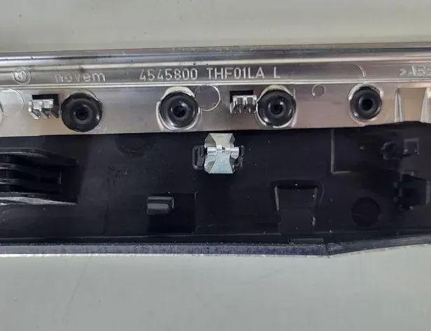 BMW 7 Series F01/F02 (2008-2015) Dørkort 9147165 33231302