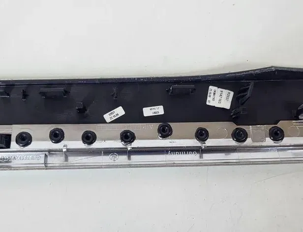 BMW 7 Series F01/F02 (2008-2015) Dørkort 9147165 33231302