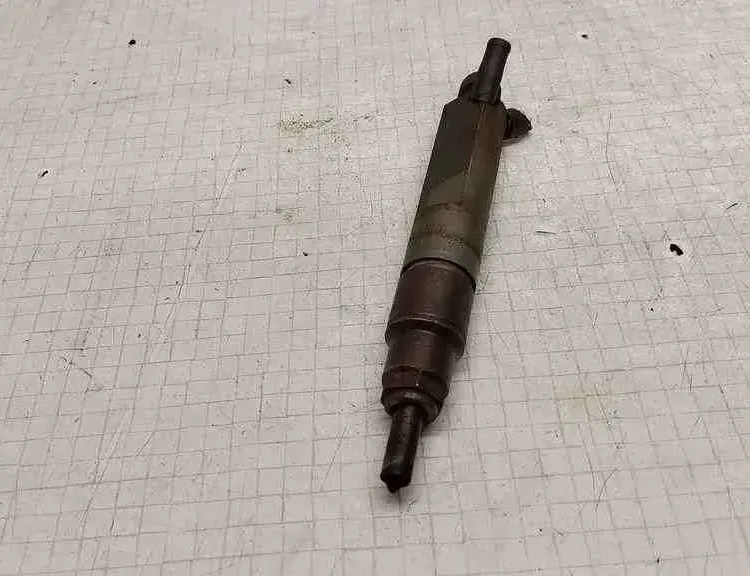 VOLKSWAGEN Passat B7 (2010-2015) Brændstofinjektor 028130201 32521230