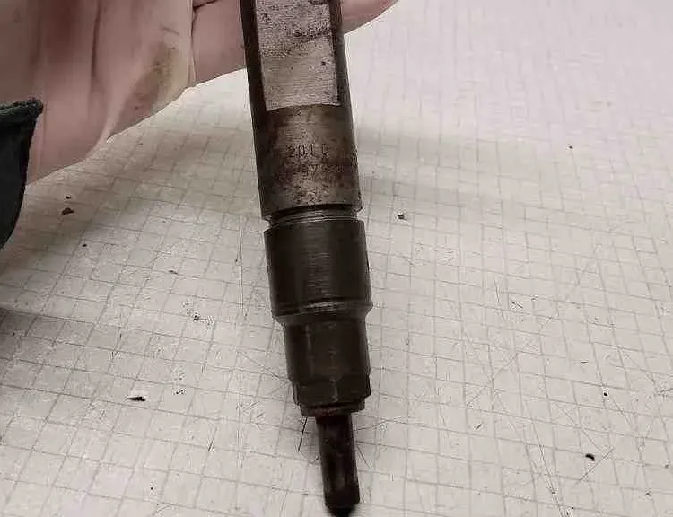 AUDI A4 B5/8D (1994-2001) Brændstofinjektor 028130201 32562750