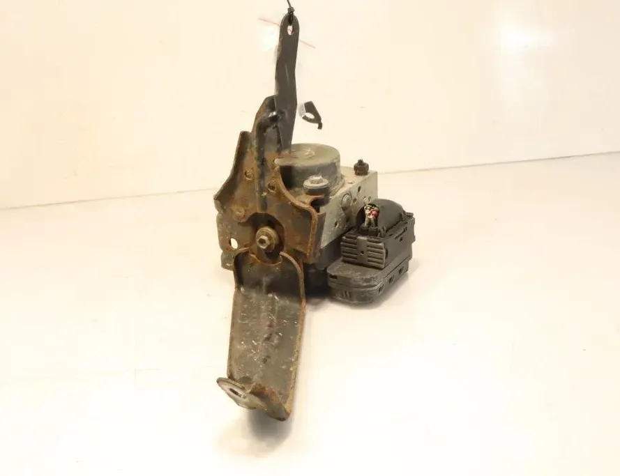 TOYOTA iQ 1 generation (2008-2020) ABS pumpe 44540-74011 32903086