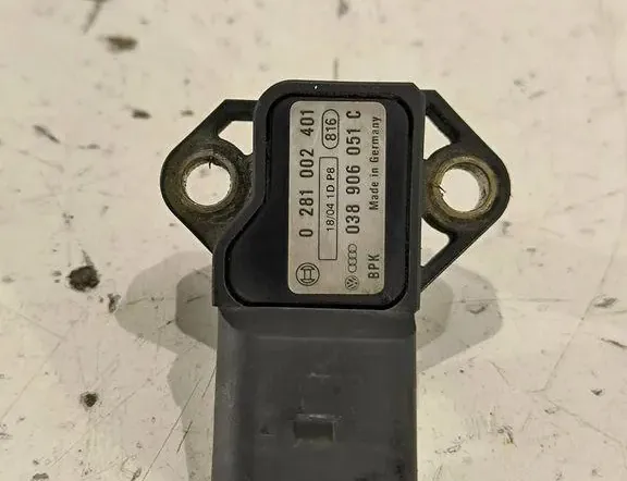 VOLKSWAGEN Passat B6 (2005-2010) MAP sensor 038906051C 33203116
