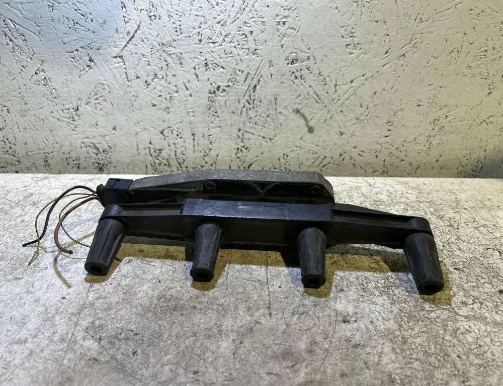 SKODA Fabia 1 generation  (2004-2007) Højspændings tændspole 047905104B,CL007 35008885