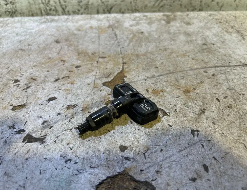 HYUNDAI i20 PB (1 generation) (2008-2014) Dæktrykssensor VS62U032 35026298