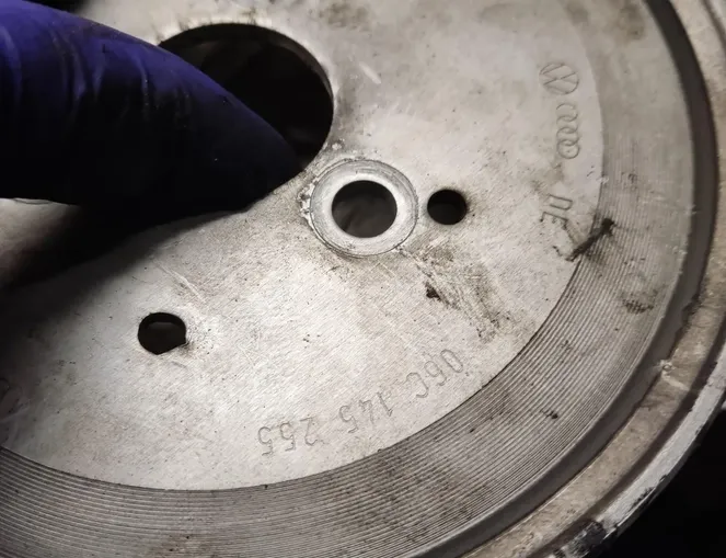 AUDI A6 C6/4F (2004-2011) Servopumpe remskive 06c145255 33153545