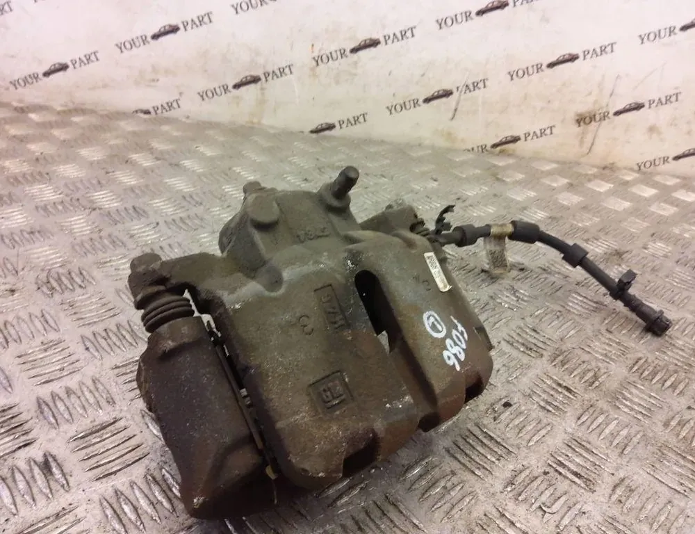 OPEL Insignia B (2017-2024) Venstre forreste bremsekaliber 84124403 33220127