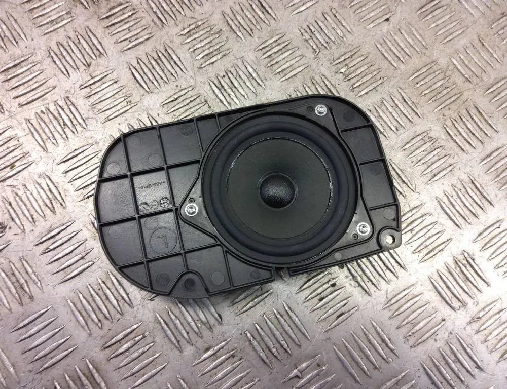 BMW 5 Series F10/F11 (2009-2017) Dashboard lydhøjttaler 9289638 33401094