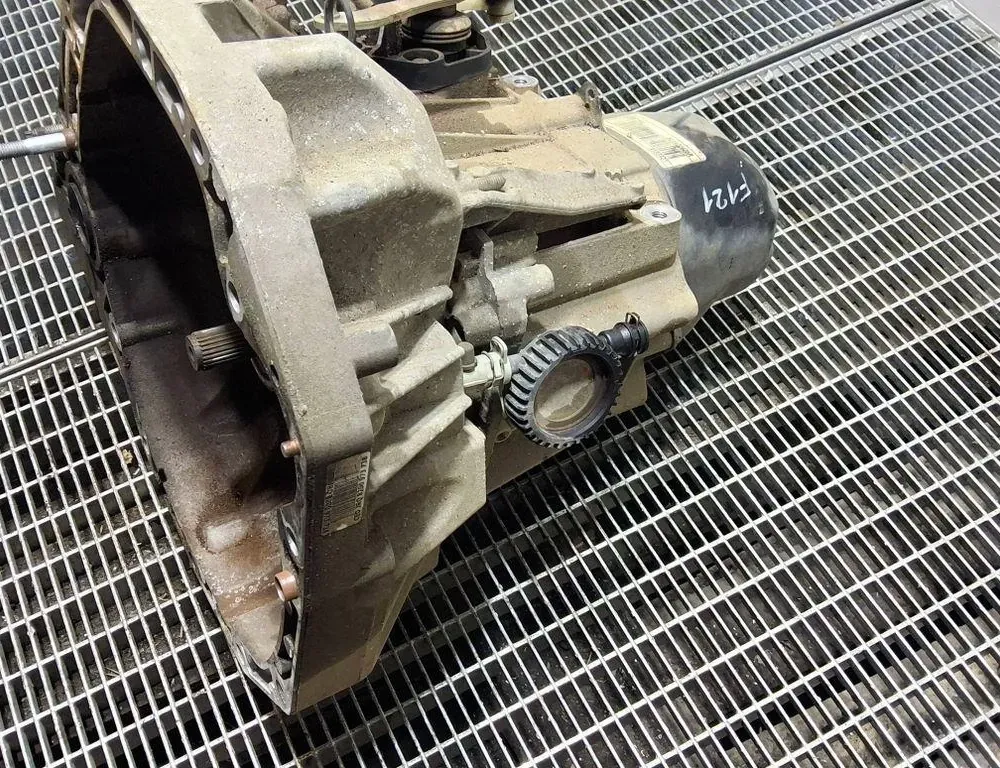 RENAULT Captur 1 generation (2013-2019) Gearkasse JR5332,320102623R 33401737