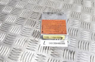 NISSAN X-Trail T30 (2001-2007) SRS kontrolenhed 988208H40E 32055050