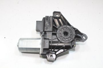 MERCEDES-BENZ GLA-Class X156 (2013-2020) Bagerste venstre dør vindue kontrolmotor A2469063100 31566288