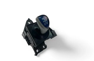 TOYOTA Prius 3 generation (XW30) (2009-2015) Gearvalgsblok 33550-47051 28585456