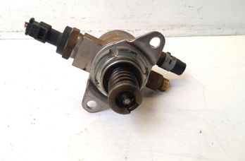 VOLKSWAGEN Golf 6 generation (2008-2015) Brændstofpumpe 03C127026D 32828176