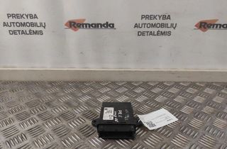 OPEL Vectra C (2002-2005) Kontrolenhed til venstre bagdør 13193369 31611152